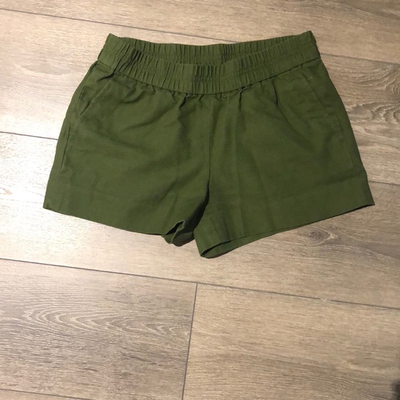 Green J.Crew Shorts. Size 0. - Picture 1 of 1